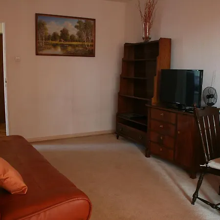 Zlota 67 Apartamento